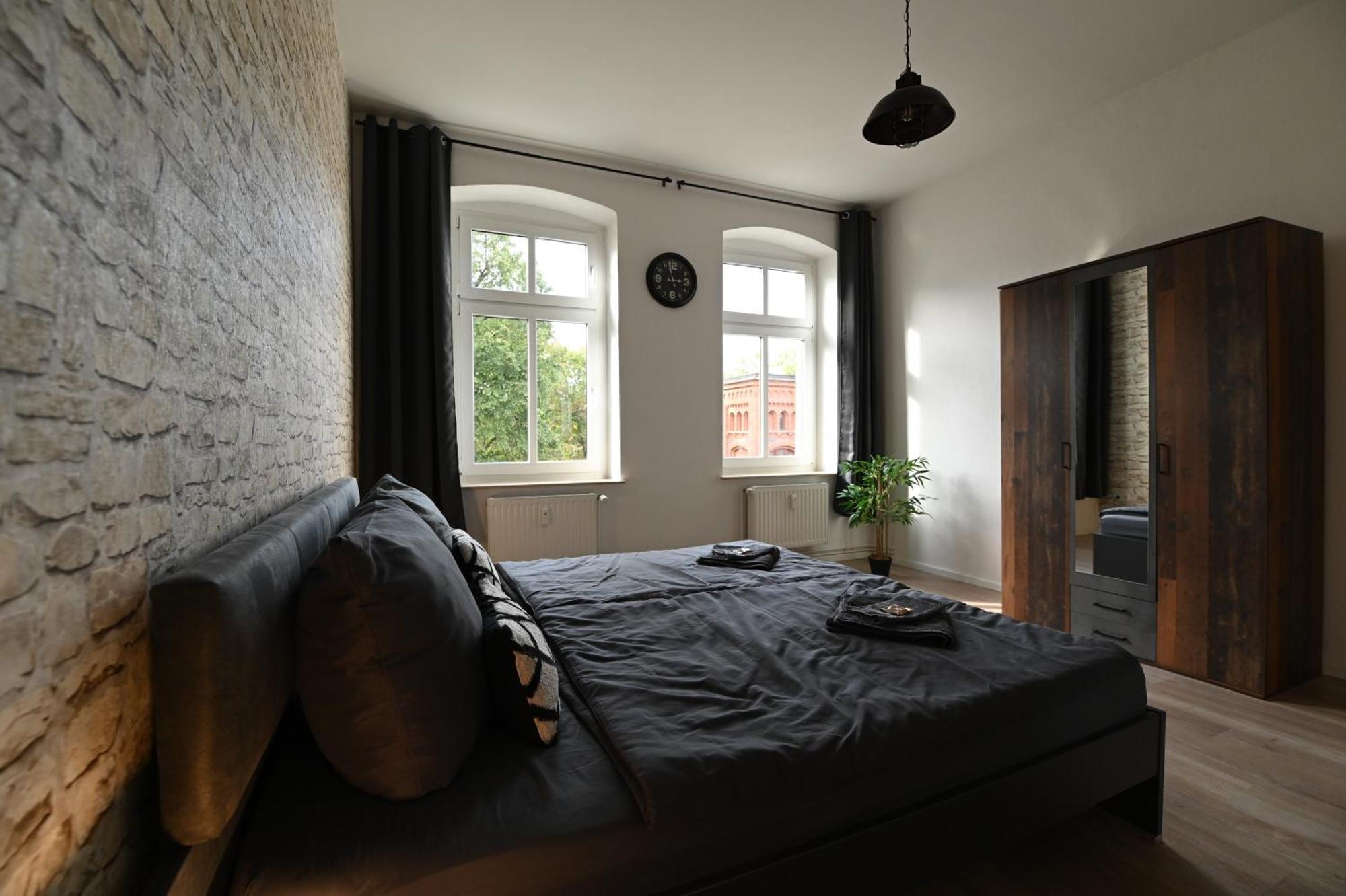 Dessaus Motto Appartements! Solo - Paerchen - Familien - Gruppen Esterno foto